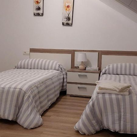 פונפרדה Apartamento Temple I מראה חיצוני תמונה